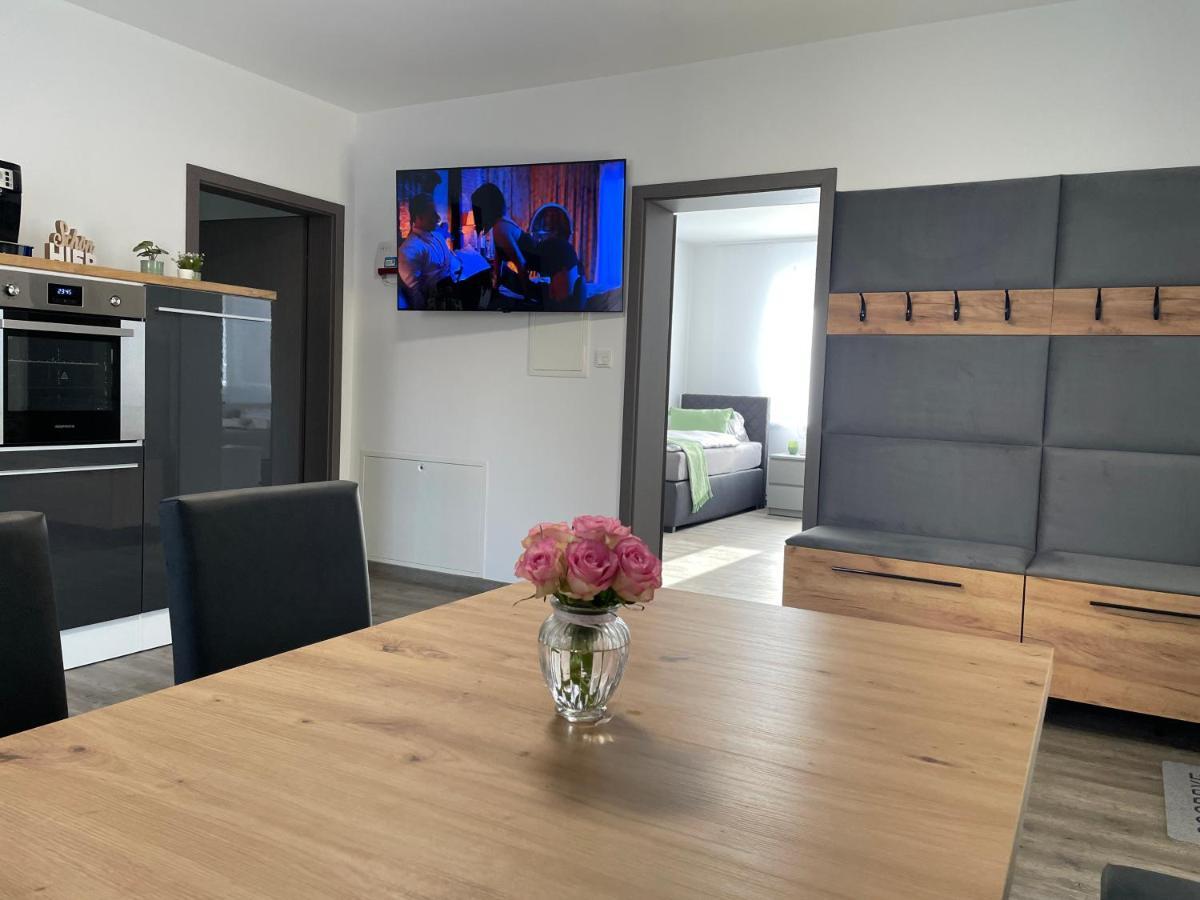 Wohnung Fuer Berufstaetige Huenfeld Ngoại thất bức ảnh